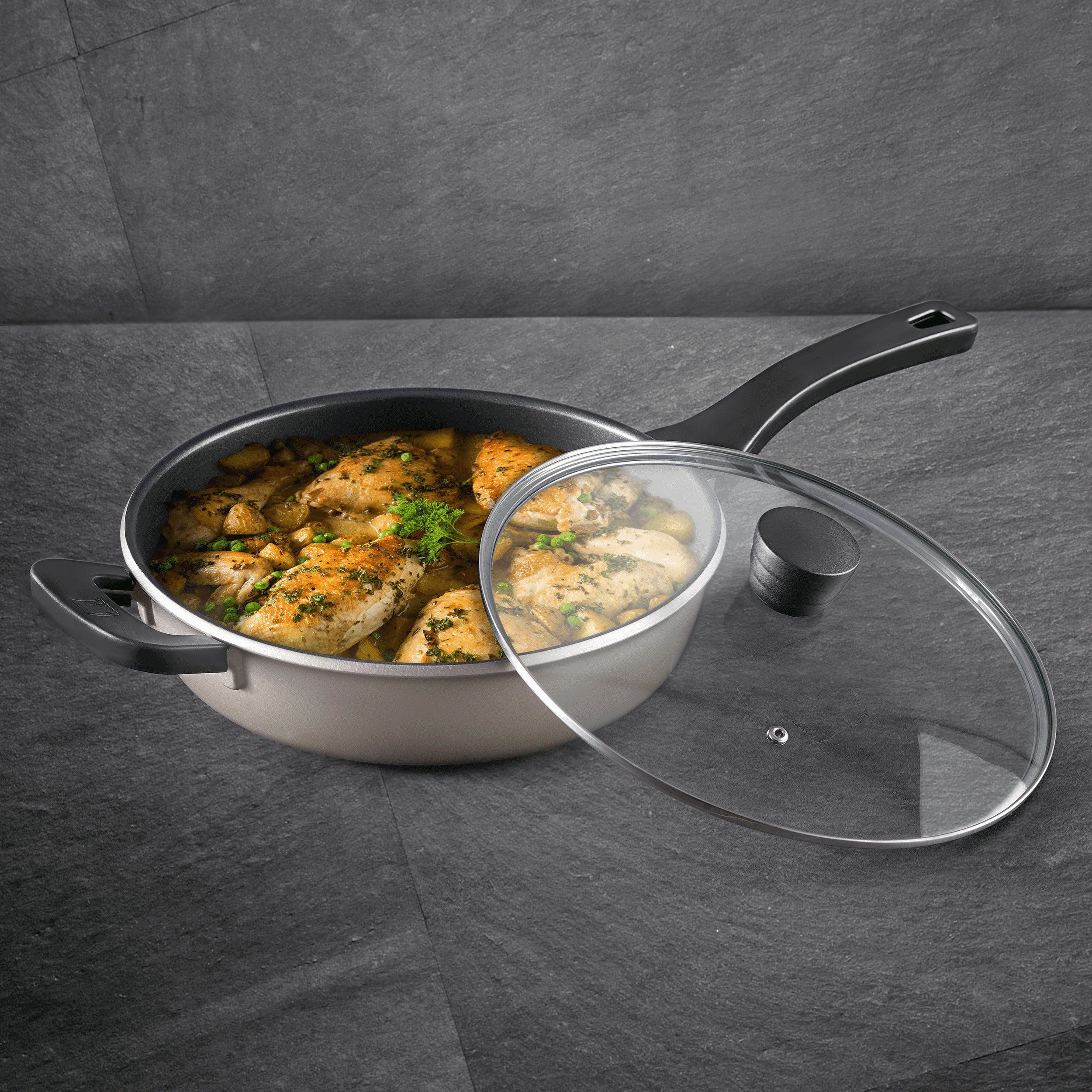 Retro by Bergner - 11" Non Stick Cast Aluminum Saute Pan with Vented Glass Lid, 4 Quarts, Champagne