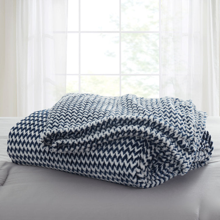 Perry Ellis Portfolio Plush Blanket, Queen